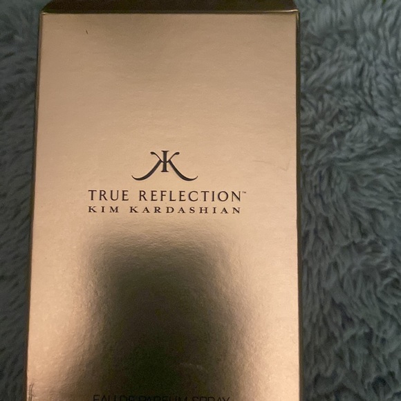 Kim Kardashian True Reflection Perfume - Picture 4 of 4